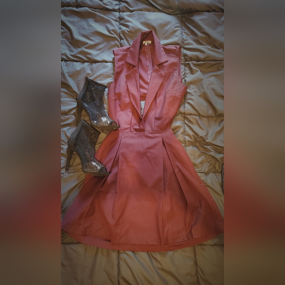 Tobi dress. Solddd sold sold